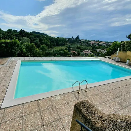 Stropea Con Giardino Privato E Piscina شقة *